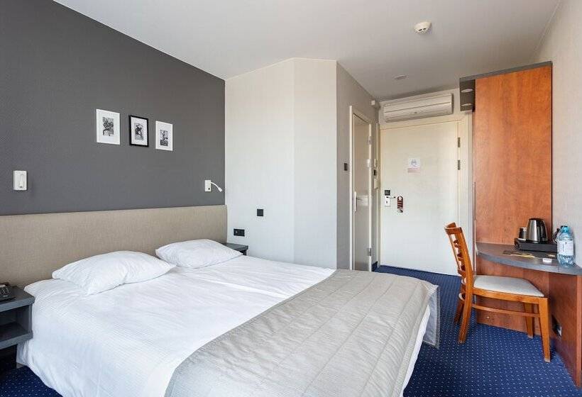 اتاق استاندارد, Qubus Hotel Zielona Góra