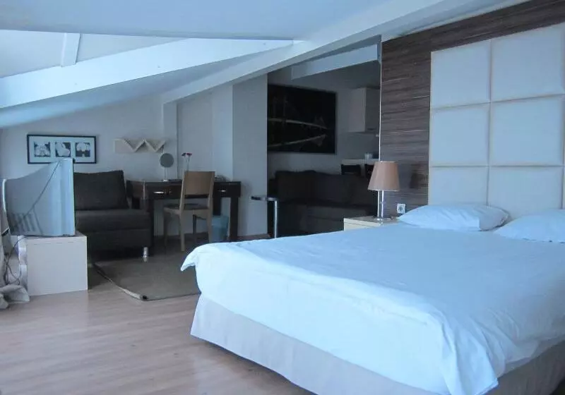 スタンダードルーム, Qubus Hotel Zielona Góra