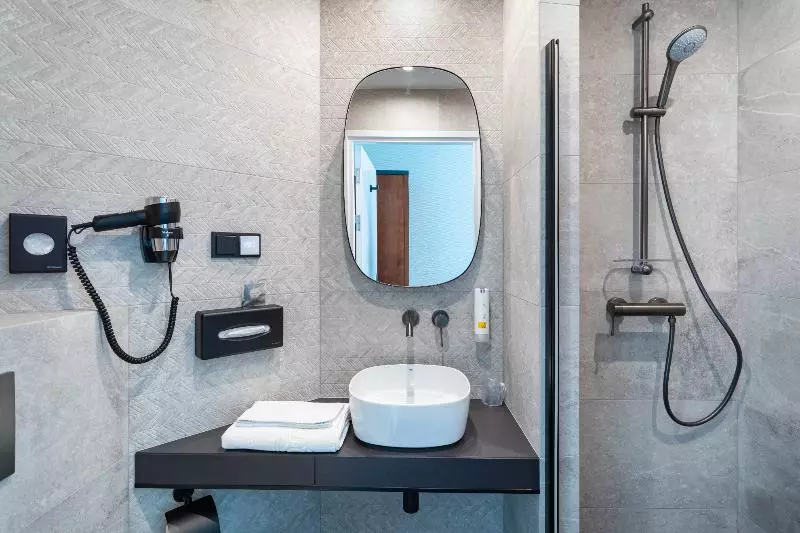 スタンダードシングルルーム, Qubus Hotel Zielona Góra