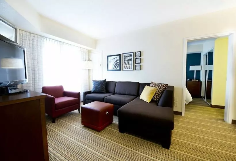 سوییت, Residence Inn By Marriott Mississaugaairport Corporate Centre West