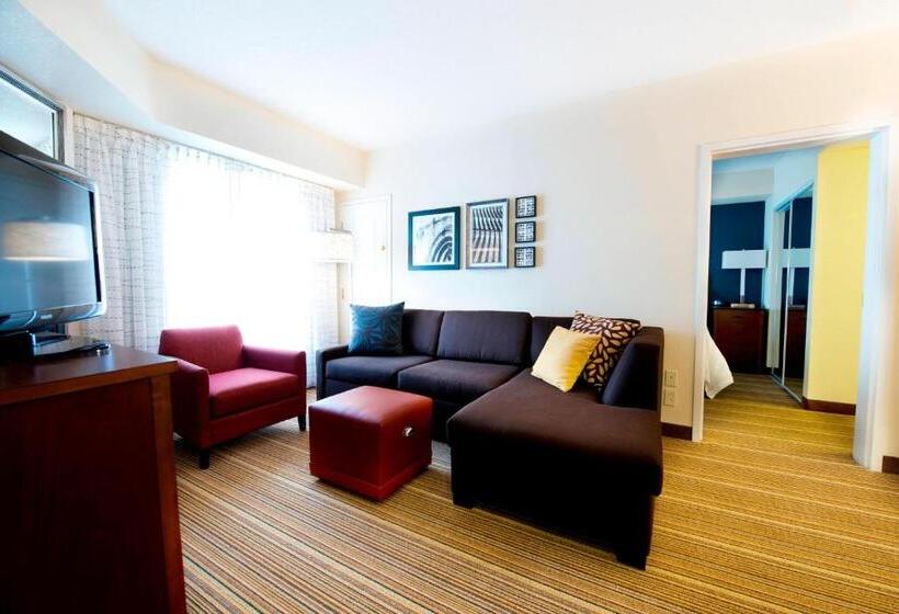 Suíte, Residence Inn By Marriott Mississaugaairport Corporate Centre West