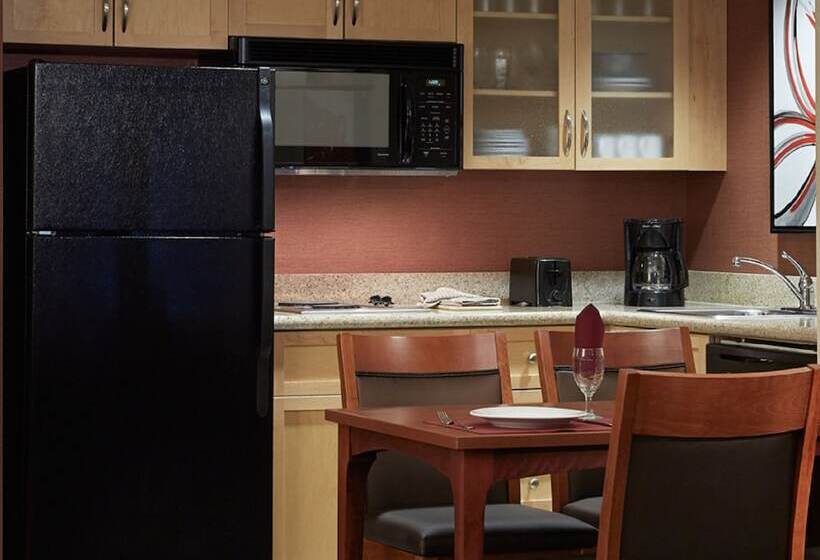 バルコニー付きスタンダードステューディオ, Residence Inn By Marriott Montreal Airport