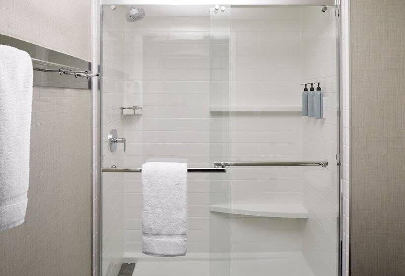 バルコニー付きスタンダードステューディオ, Residence Inn By Marriott Montreal Airport