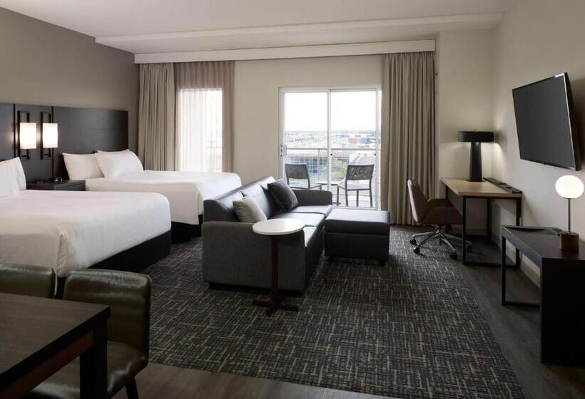 Studio Standard avec Balcon, Residence Inn By Marriott Montreal Airport