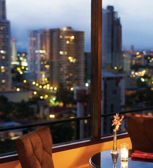 חדר קלאב, Sheraton Grand Panama