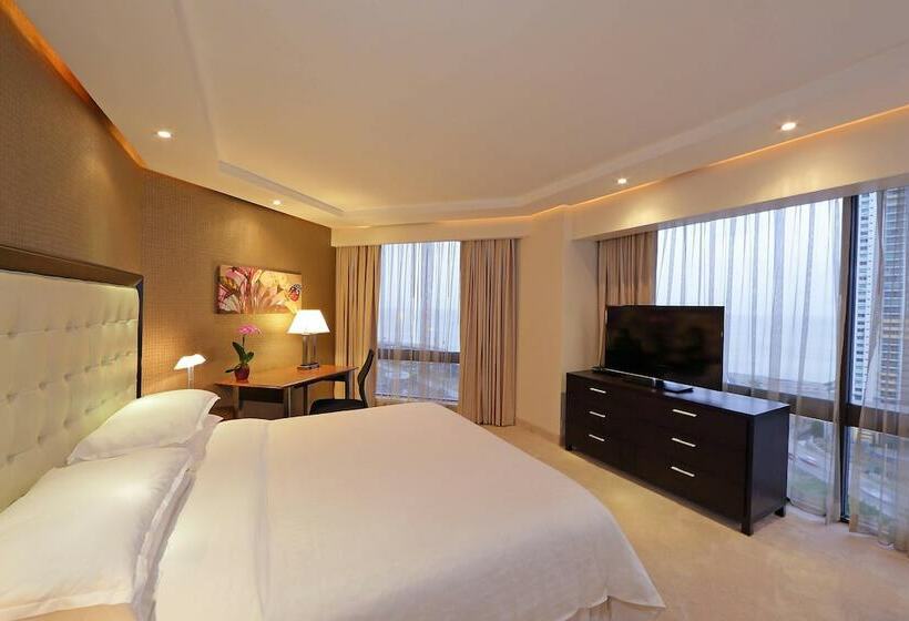 חדר קלאב, Sheraton Grand Panama