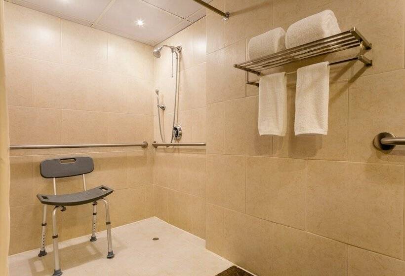 חדר קלאב, Sheraton Grand Panama