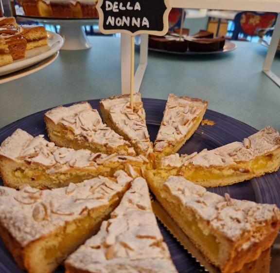 اتاق استاندارد سه تخته با بالکن, Soleblu