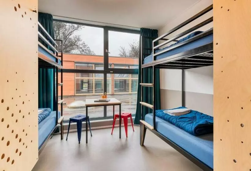 اتاق استاندارد چهار تخته, Stayokay Hostel Maastricht