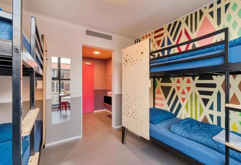 تختخواب در اتاق مشترک, Stayokay Hostel Maastricht