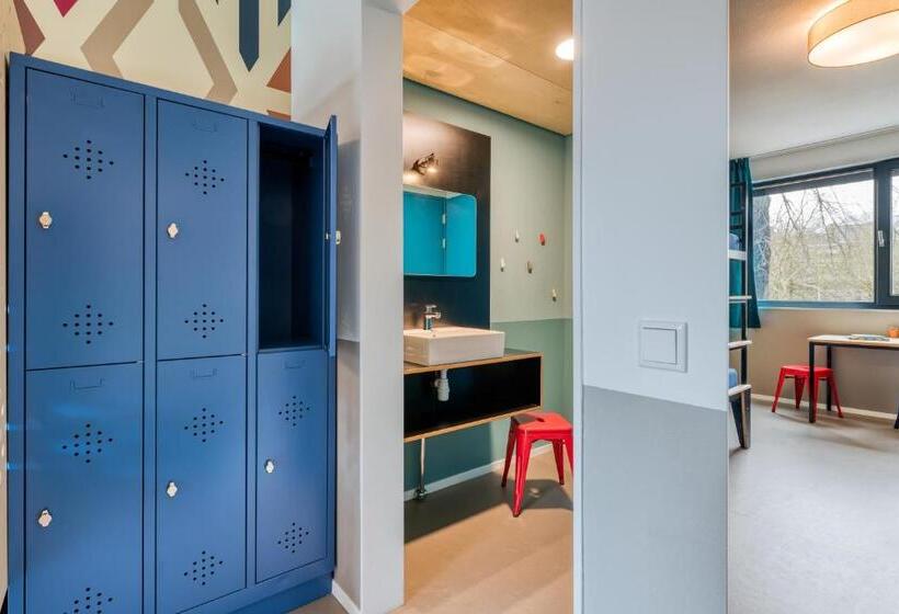 تختخواب در اتاق مشترک, Stayokay Hostel Maastricht