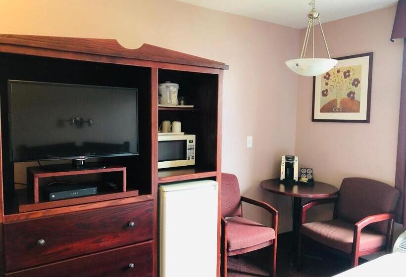 标准间, Super 8 By Wyndham Lake Country/winfield Area