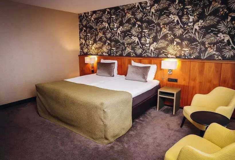 Family Room, Van Der Valk Wolvegaheerenveen