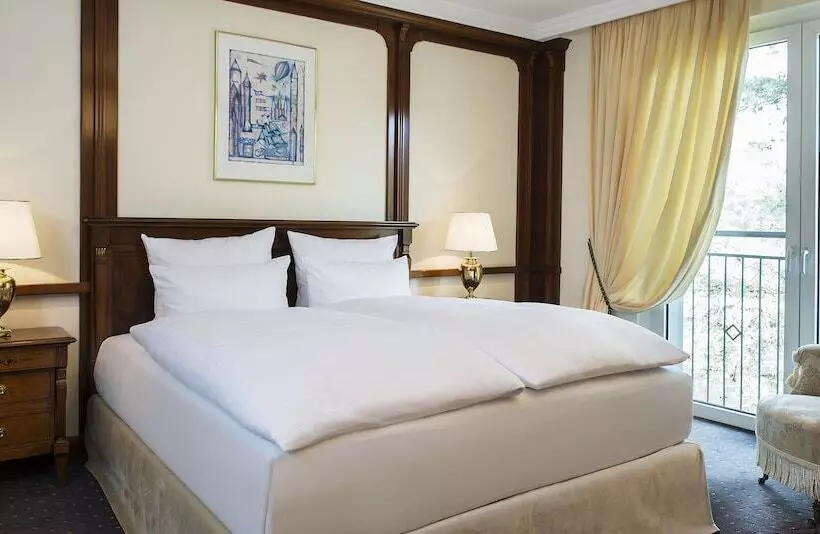 سوییت, Victor S Residenz Hotel Saarbrücken