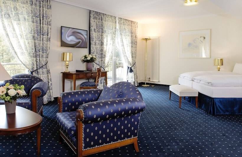 Полулюкс, Victor S Residenz Hotel Saarbrücken