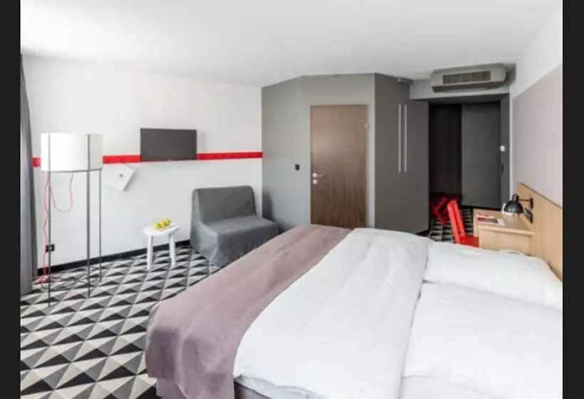 اتاق سوپریور, Hotel Vienna
