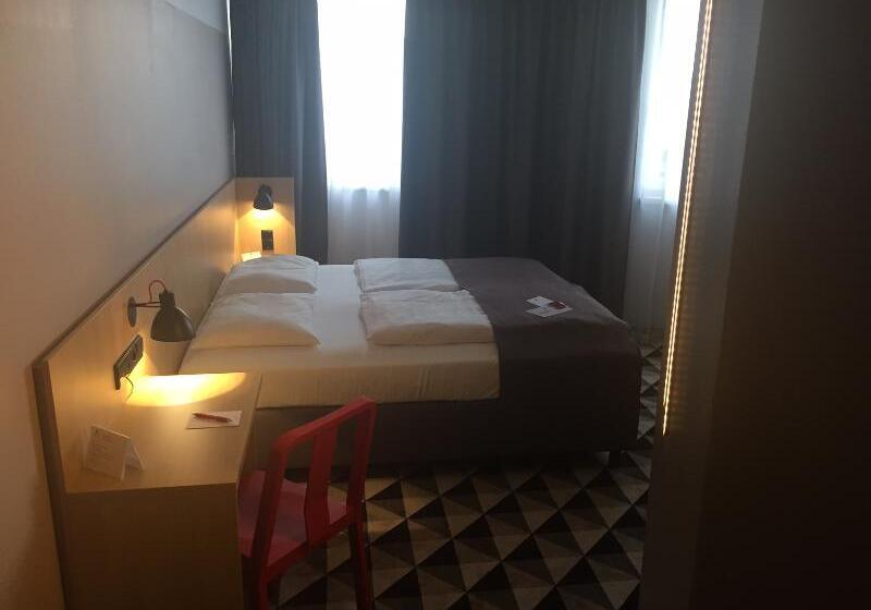 اتاق استاندارد, Hotel Vienna