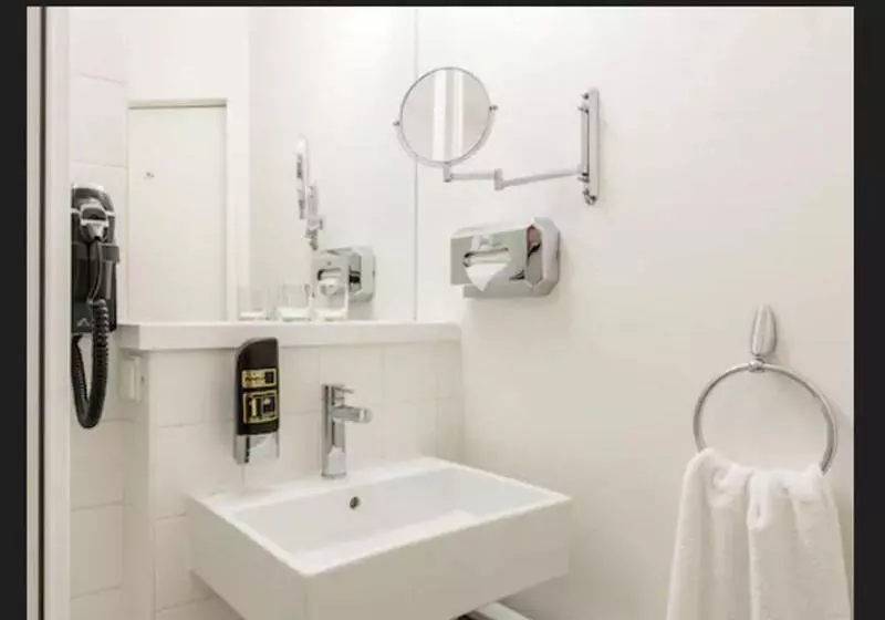 اتاق سوپریور, Hotel Vienna