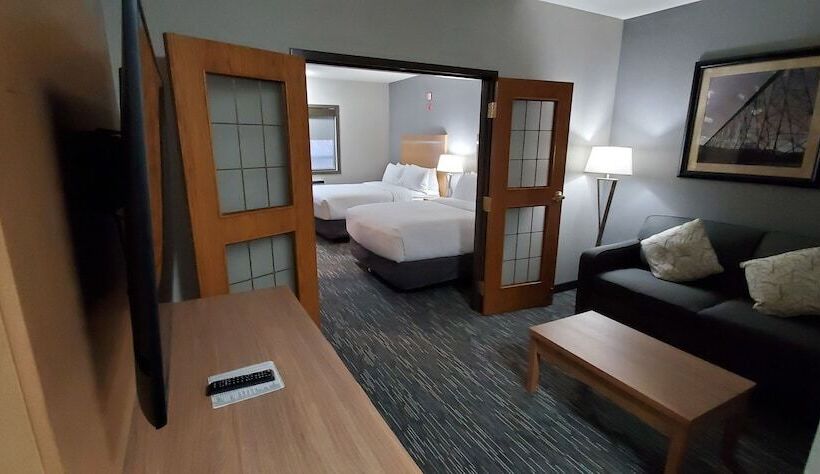 Lakosztály, Wingate By Wyndham Lethbridge