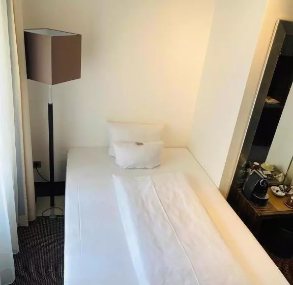 エコノミールーム, Achat Hotel Regensburg Herzog Am Dom