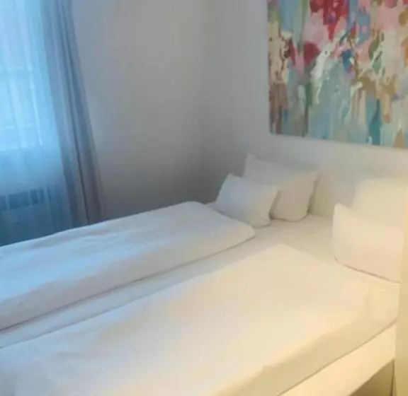 エコノミールーム, Achat Hotel Regensburg Herzog Am Dom