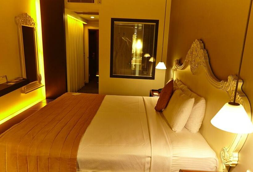Quarto Estandar, Beyond