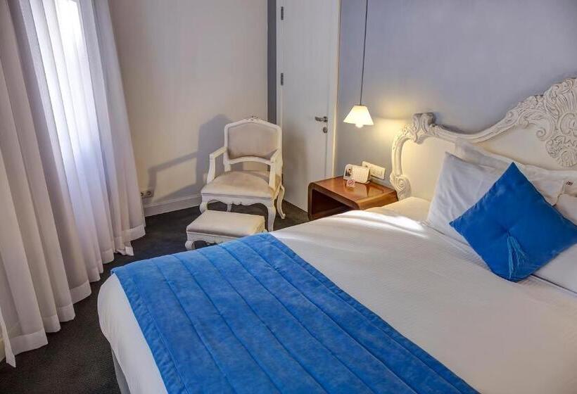 Quarto Deluxe, Beyond