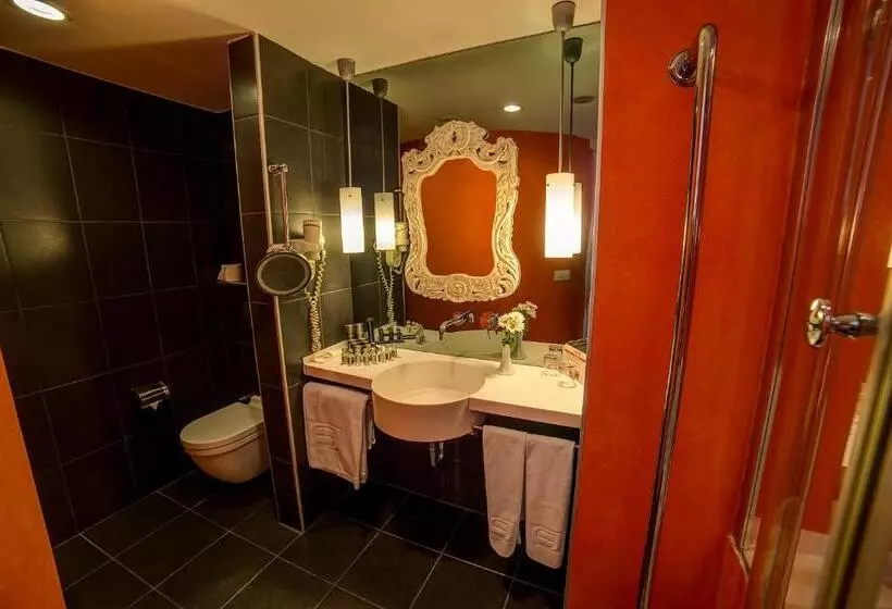 Suite, Beyond