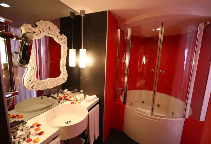 Suite, Beyond
