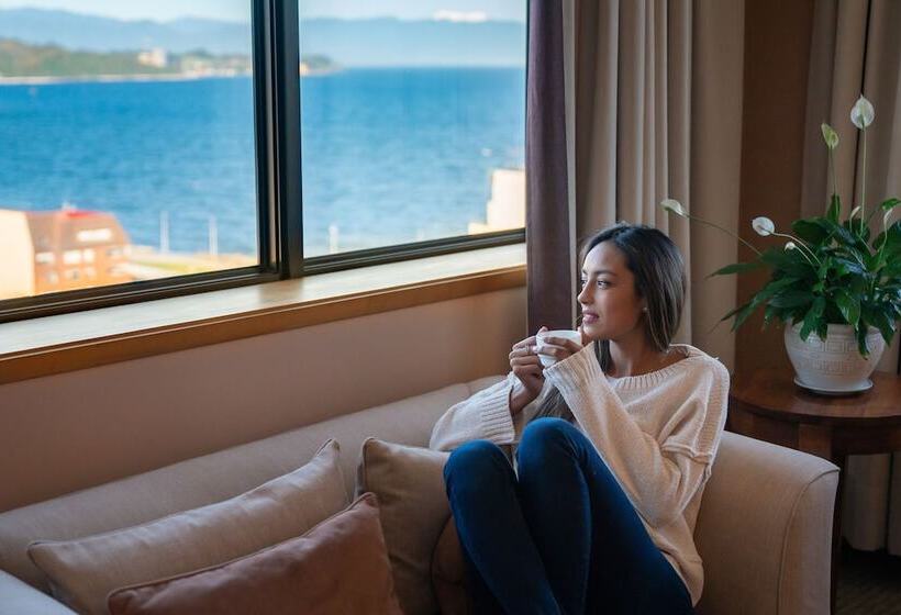 جناح, Gran Pacifico