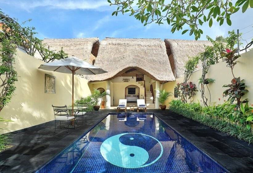 فيلا ديلوكس غرفة نوم, Impiana Private Villas Seminyak