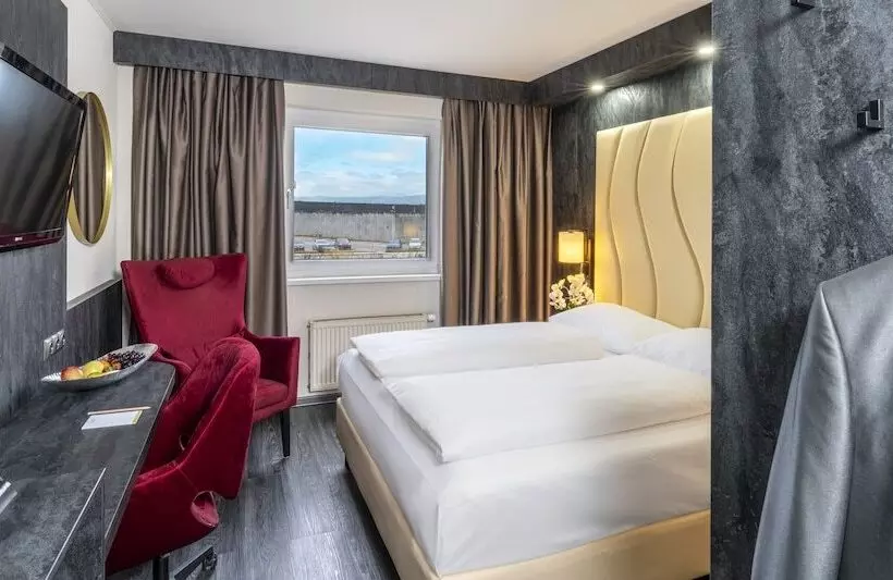 Standard Yhden Hengen Huone, Plaza Inn Mühldorf