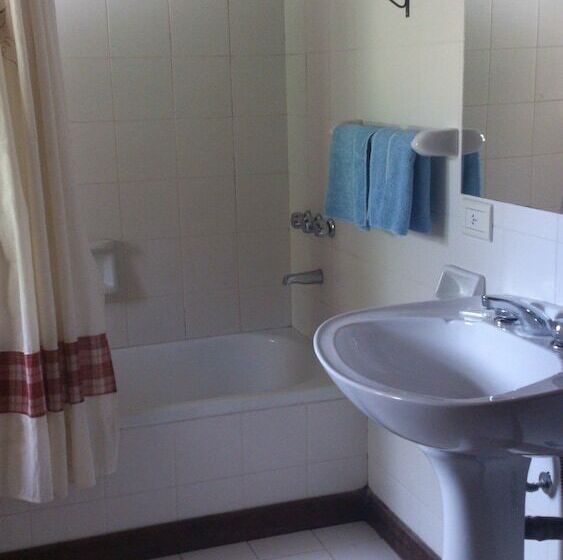 غرفة قياسية, Posada Del Angel