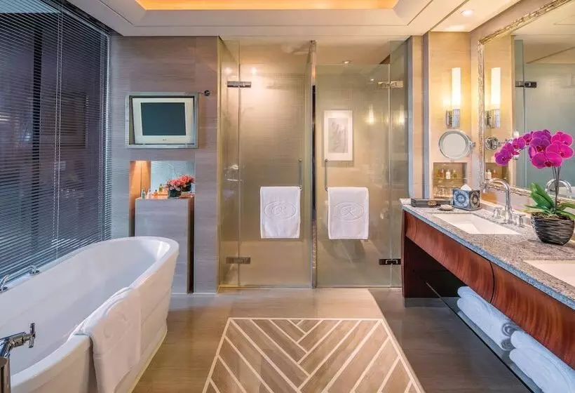 Suite, Regent Beijing
