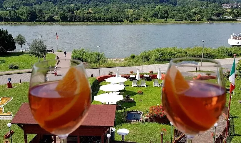 リバービュースタンダードルーム, Rheinhotel Bellavista