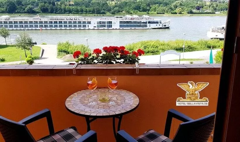 リバービュースタンダードルーム, Rheinhotel Bellavista