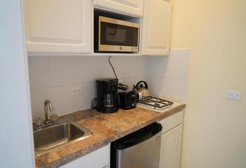 استودیو استاندارد با تخت کینگ, Sandyport Beach Resort