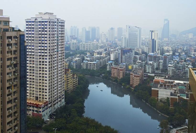 חדר קלאב, Sheraton Xiamen