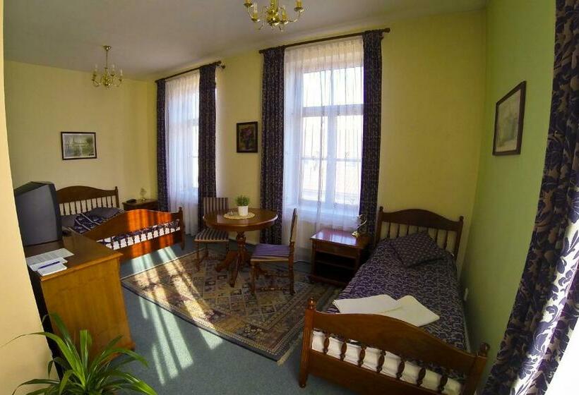 Háromágyas Standard Szoba, Zlatá Stoupa