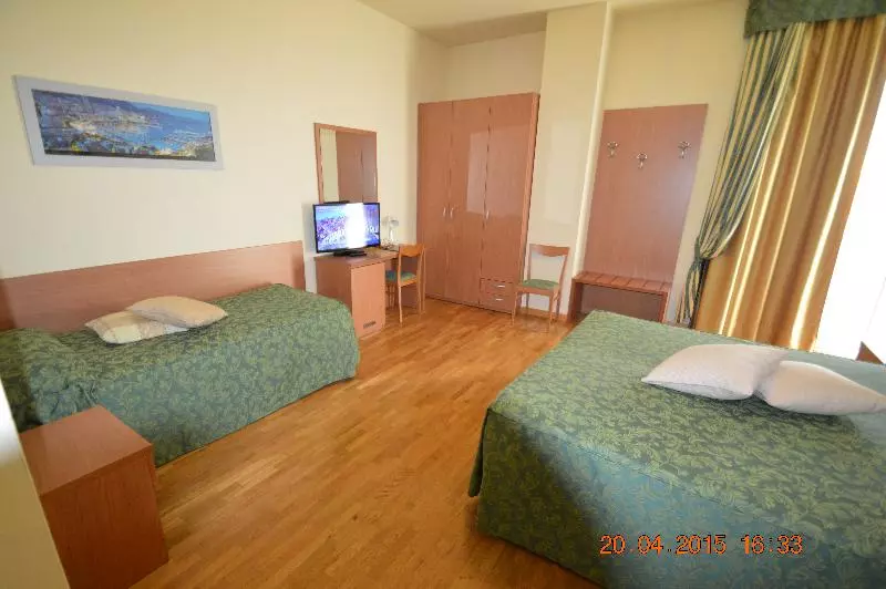 Habitació Triple Estàndard, Dama