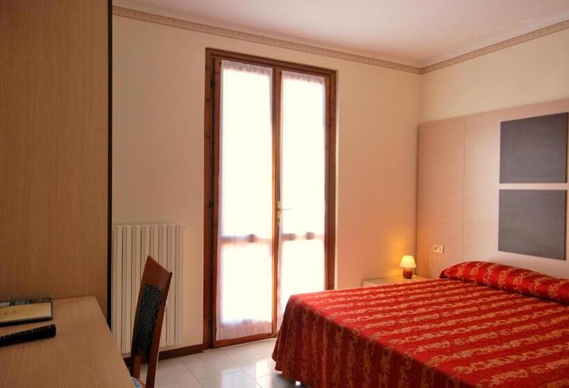 חדר סטנדרט, Eden Salo