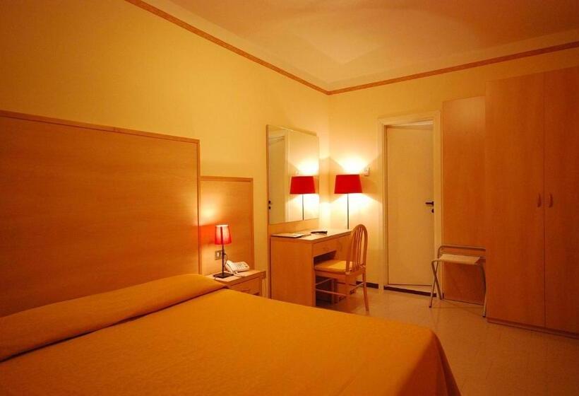 חדר קלאסי, Eden Salo