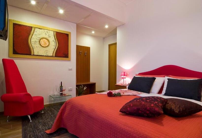 חדר דלוקס נוף לים, Estate