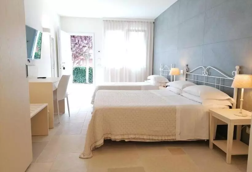 デラックストリプルルーム, Giardino Suites&spa