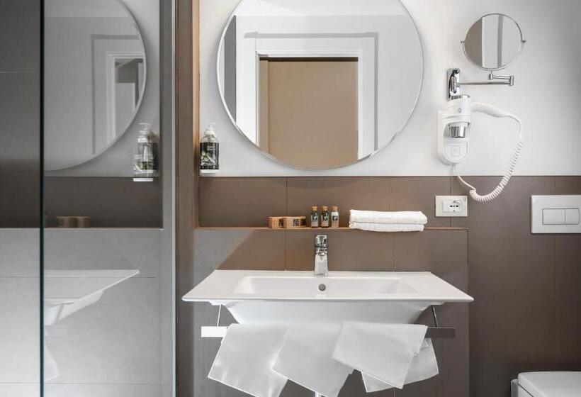 高级三人间, Giardino Suites&spa