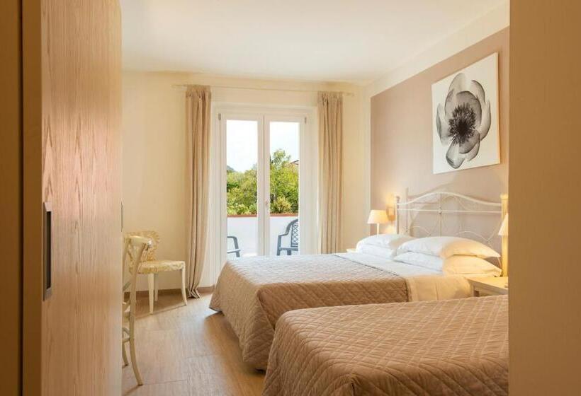 高级三人间, Giardino Suites&spa