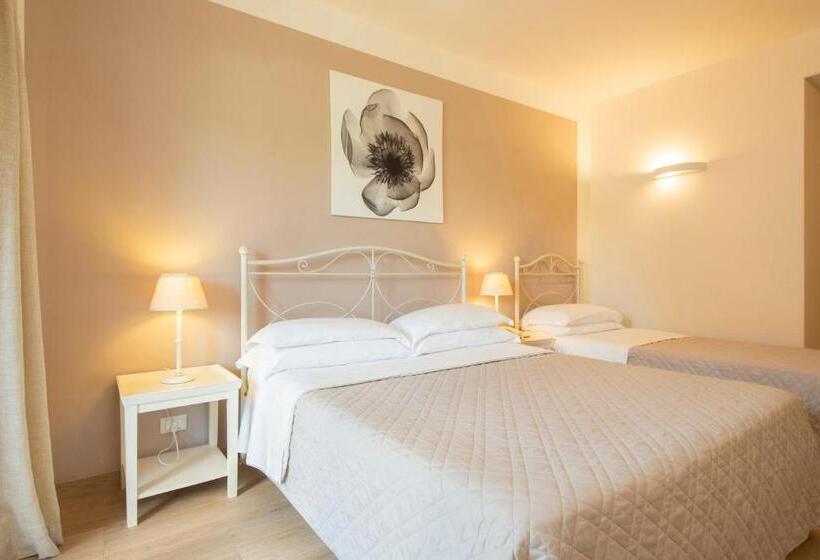 Camera Tripla Superiore, Giardino Suites&spa
