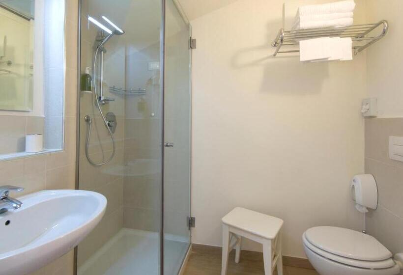 基本三人间, Giardino Suites&spa