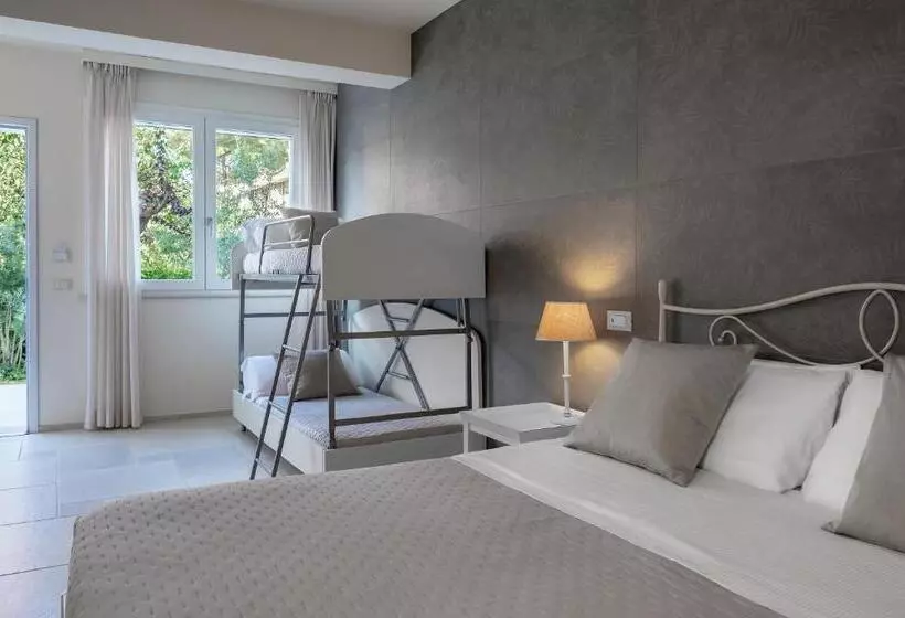 デラックスの４人部屋, Giardino Suites&spa
