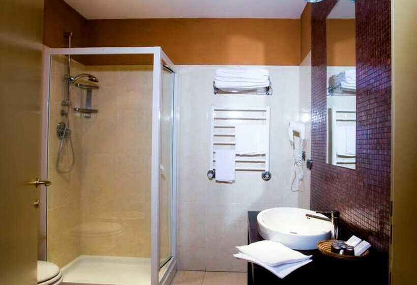 غرفة قياسية ثلاثية, Il Parco Degli Ulivi